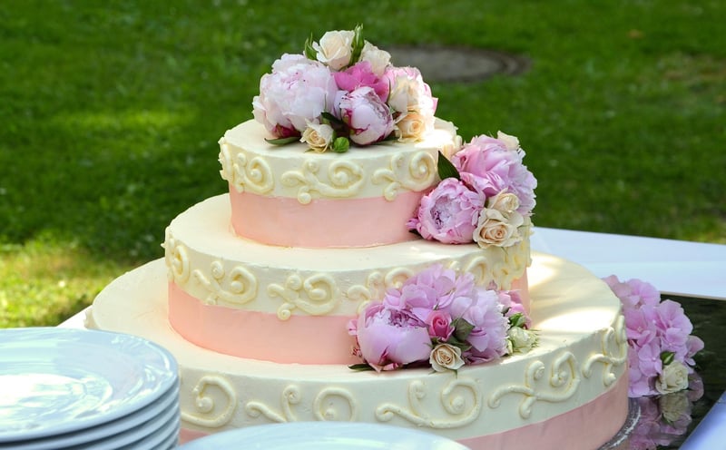 Artistic Wedding Cake